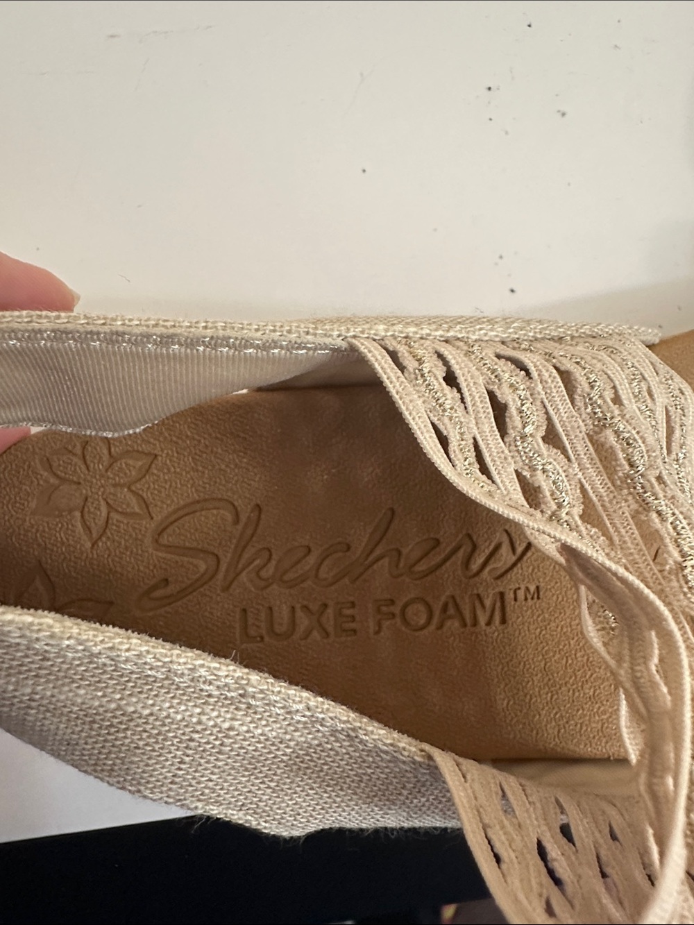 Skechers Cream Slingback Sandals with Brown Footbed - Picture 3 of 6